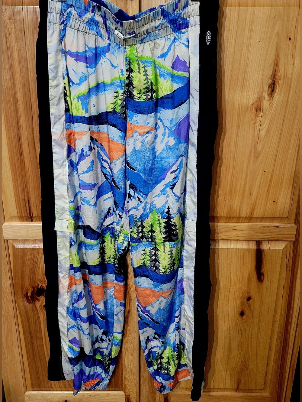 Frer People FP Movement End Zone Pants Sz M  Ski Mountian Print